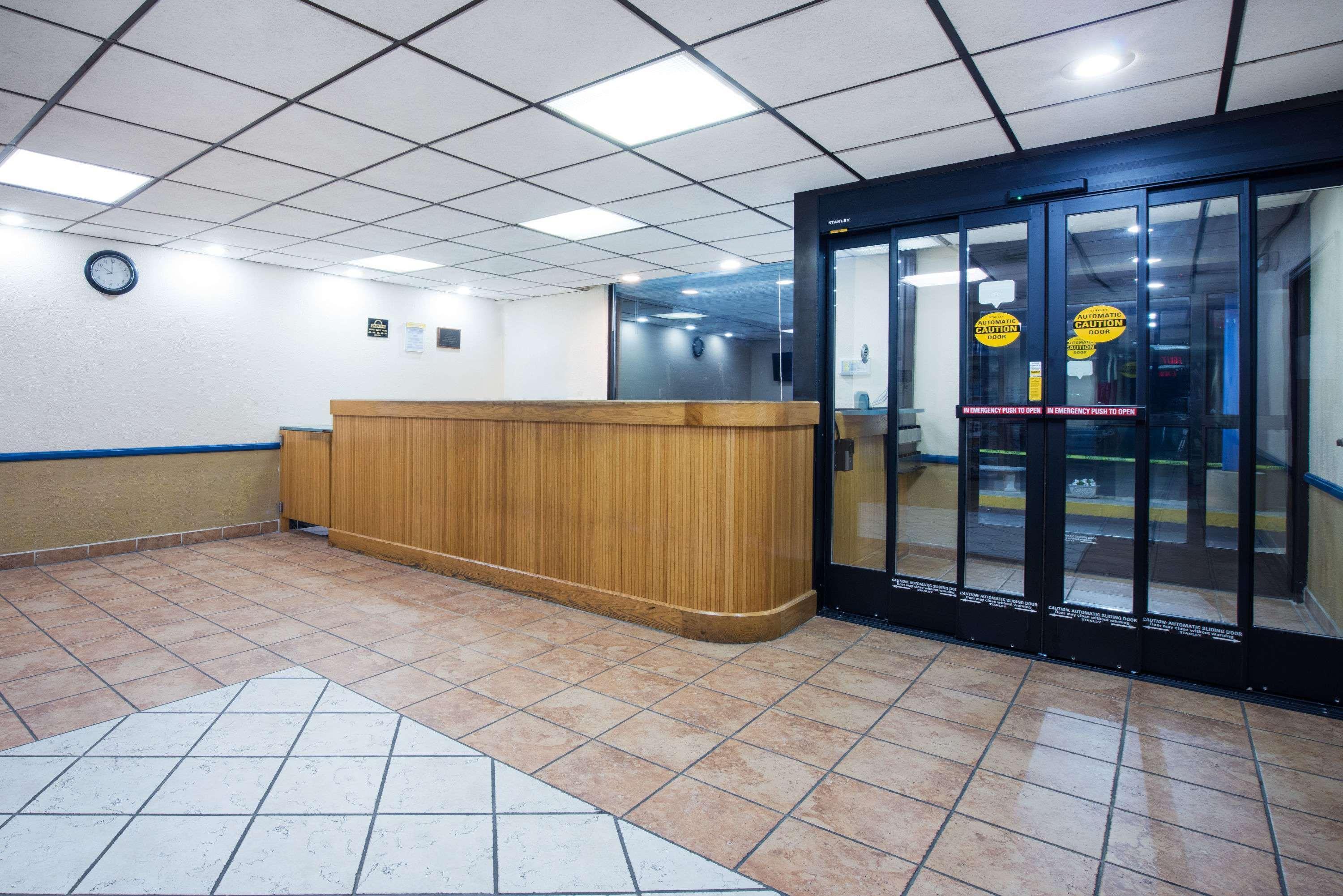 Days Inn By Wyndham تشامبرسبورغ المظهر الخارجي الصورة